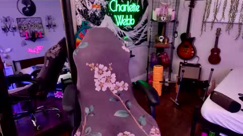 Snapshot of charlette_webb_xxx chatting on November 2025 05:35:02 AM Charlette Webb online show from November 2025 05:35:02 AM