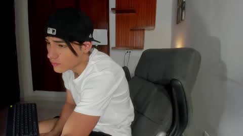 charley_morgan online show from February 2025 06:45:01 PM