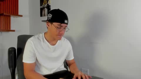 charley_morgan online show from March 2025 06:37:02 PM