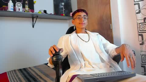 Snapshot of charlieerusso chatting on December 2024 01:50:02 AM Charles Russo online show from December 2024 01:50:02 AM