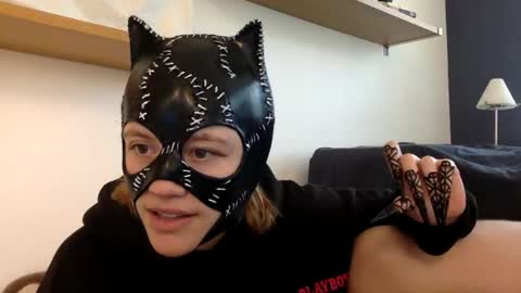 Snapshot of charliescherryroom chatting on November 2025 08:19:01 PM CharliesCherryRoomxoxoxoxo online show from November 2025 08:19:01 PM