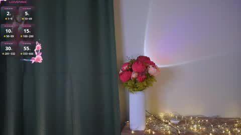 Yumi online show from May 2026 11:35:01 PM