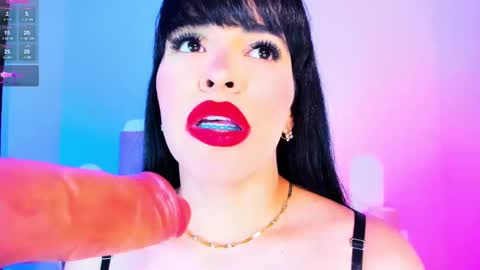 Snapshot of charlootteevans chatting on February 2025 11:36:01 PM Charloott Evans online show from February 2025 11:36:01 PM