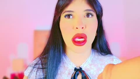 Snapshot of charlootteevans chatting on November 2025 12:13:01 AM Charloott Evans online show from November 2025 12:13:01 AM