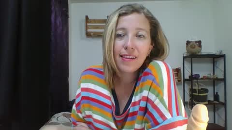 Snapshot of charlot_ponze chatting on December 2024 05:38:01 AM charlott online show from December 2024 05:38:01 AM