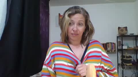 Snapshot of charlot_ponze chatting on January 2025 05:10:01 AM charlott online show from January 2025 05:10:01 AM