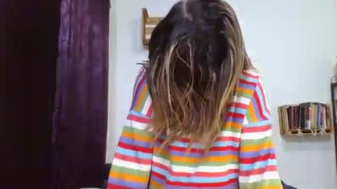 Snapshot of charlot_ponze chatting on February 2025 05:35:02 AM charlott online show from February 2025 05:35:02 AM