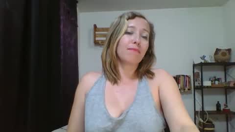 Snapshot of charlot_ponze chatting on February 2025 03:50:02 AM charlott online show from February 2025 03:50:02 AM