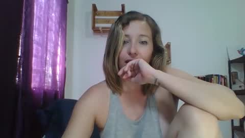 Snapshot of charlot_ponze chatting on February 2025 07:23:01 PM charlott online show from February 2025 07:23:01 PM