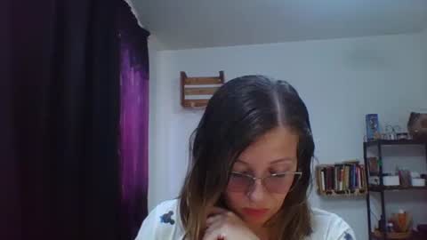 Snapshot of charlot_ponze chatting on September 2025 06:51:01 PM charlott online show from September 2025 06:51:01 PM