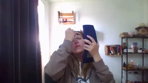 Snapshot of charlot_ponze chatting on January 2026 07:16:02 PM charlott online show from January 2026 07:16:02 PM