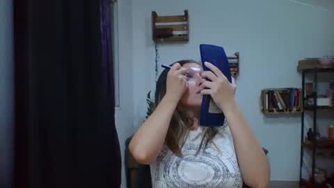 Snapshot of charlot_ponze chatting on January 2026 02:48:01 AM charlott online show from January 2026 02:48:01 AM