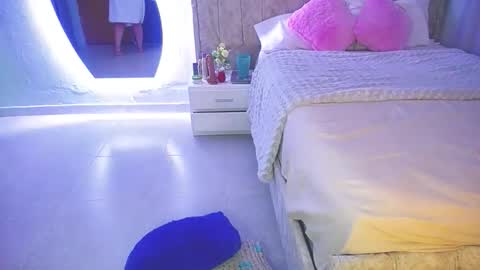 Charlote Walker online show from February 2026 02:59:02 AM