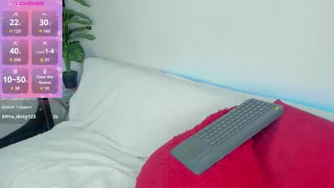 charlote_ross online show from October 2025 08:51:02 AM