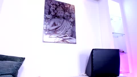 Snapshot of charlote_zc_ chatting on March 2025 10:58:01 PM Charlote online show from March 2025 10:58:01 PM