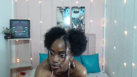 Snapshot of charlothcameronrs chatting on February 2026 11:43:02 AM charlothcameronrs online show from February 2026 11:43:02 AM