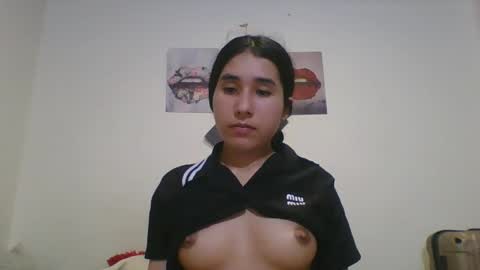 karinaa independent model online show from February 2025 02:14:01 AM