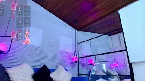 ambar online show from November 2025 11:05:02 AM