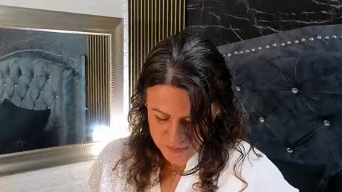 Snapshot of charlotte__g chatting on May 2026 11:36:01 AM charlotte online show from May 2026 11:36:01 AM