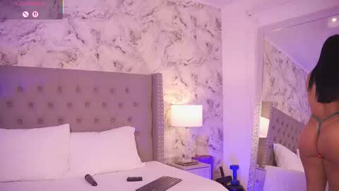 Charlotte online show from February 2026 04:33:02 AM