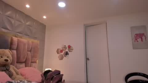 Charlotte Icee online show from March 2026 03:29:01 PM