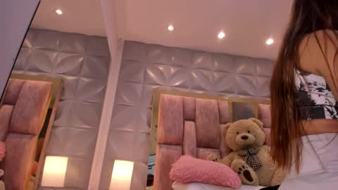 Charlotte Icee online show from March 2026 02:54:01 PM