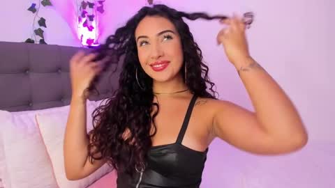 Charlotte james online show from March 2025 02:08:02 AM