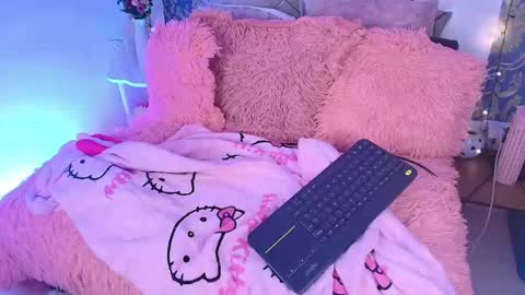 charlotte_princess_1 online show from May 2026 06:43:02 AM