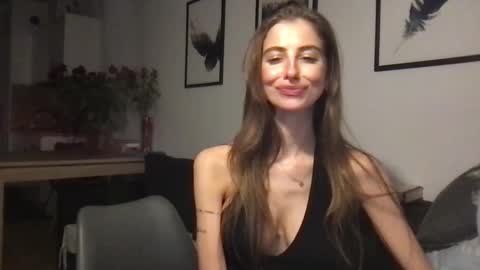 Snapshot of charlotte_roche chatting on February 2025 06:32:02 PM Charlotte Roche online show from February 2025 06:32:02 PM