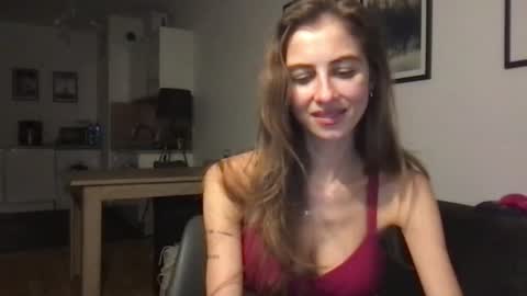 Snapshot of charlotte_roche chatting on February 2025 04:21:01 PM Charlotte Roche online show from February 2025 04:21:01 PM