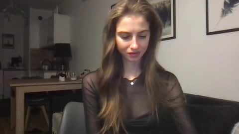 Snapshot of charlotte_roche chatting on November 2025 03:56:01 PM Charlotte Roche online show from November 2025 03:56:01 PM