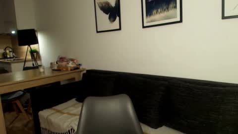 Snapshot of charlotte_roche chatting on January 2026 04:11:02 PM Charlotte Roche online show from January 2026 04:11:02 PM