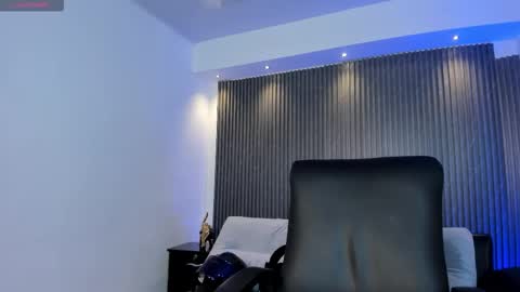 Snapshot of charlotte_whitee1 chatting on December 2025 12:43:02 PM Charlotte Everyday From 0700 to 1300 Col Time online show from December 2025 12:43:02 PM