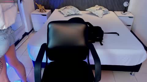 Snapshot of charlotte_whitee1 chatting on February 2026 11:07:01 AM Charlotte Everyday From 0700 to 1300 Col Time online show from February 2026 11:07:01 AM