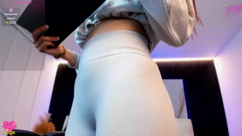 Snapshot of charlotte_whitee1 chatting on March 2026 11:02:01 AM Charlotte Everyday From 0700 to 1300 Col Time online show from March 2026 11:02:01 AM