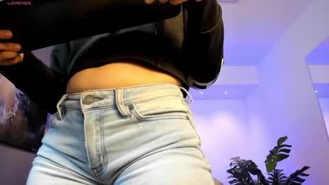 Snapshot of charlotte_whitee1 chatting on April 2026 12:14:01 PM Charlotte Everyday From 0700 to 1300 Col Time online show from April 2026 12:14:01 PM