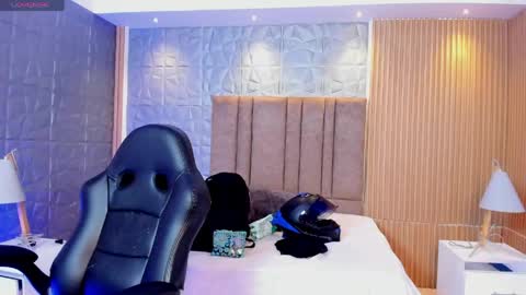 Snapshot of charlotte_whitee1 chatting on May 2026 11:26:02 AM Charlotte Everyday From 0700 to 1300 Col Time online show from May 2026 11:26:02 AM