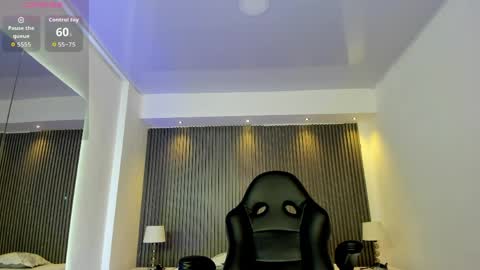 Snapshot of charlotte_whitee1 chatting on May 2026 11:16:02 AM Charlotte Everyday From 0700 to 1300 Col Time online show from May 2026 11:16:02 AM