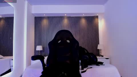 Snapshot of charlotte_whitee1 chatting on May 2026 11:50:01 AM Charlotte Everyday From 0700 to 1300 Col Time online show from May 2026 11:50:01 AM
