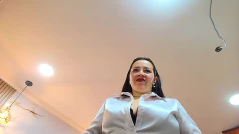 Charlotte  Schmidt online show from May 2026 11:40:01 AM