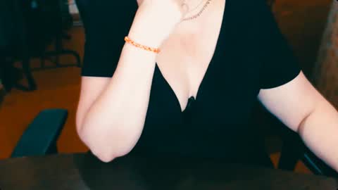 CharlotteXTasty online show from January 2025 04:28:01 PM