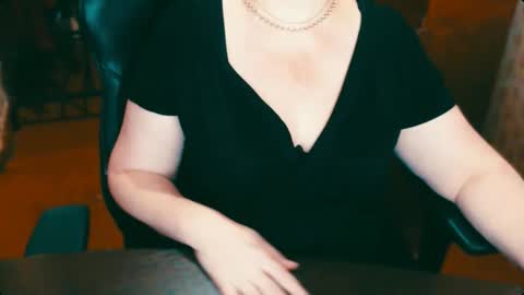 CharlotteXTasty online show from January 2025 01:07:01 PM