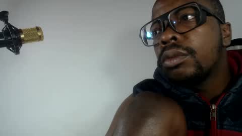 Snapshot of charly_vergonti_ chatting on March 2025 12:20:01 PM charly_vergonti_ online show from March 2025 12:20:01 PM