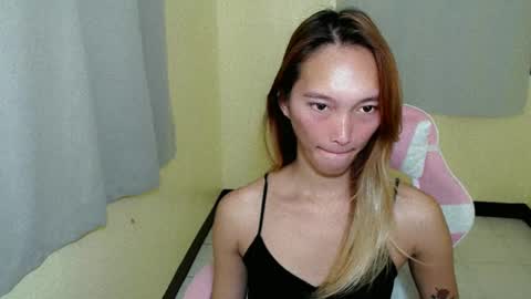 Snapshot of charm_fuckdoll8 chatting on February 2025 04:09:02 AM charm_fuckdoll8 online show from February 2025 04:09:02 AM