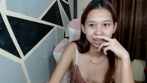 Charm online show from December 2025 08:12:01 AM