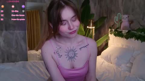 Lissa online show from November 2025 12:40:02 PM