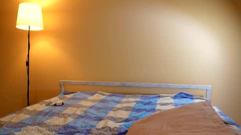 katie online show from December 2025 12:14:02 PM