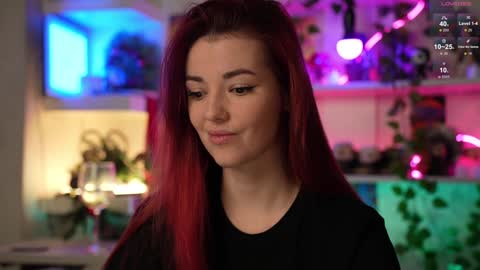 Snapshot of charmings_054 chatting on January 2025 03:14:02 PM Belle and Miley online show from January 2025 03:14:02 PM