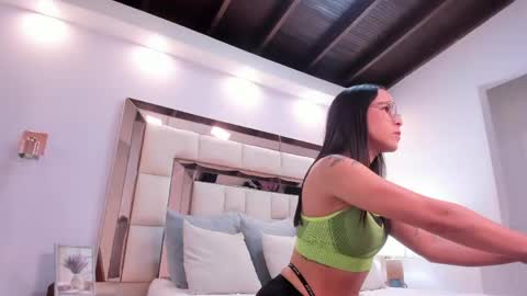 Snapshot of charolnox chatting on May 2026 12:22:02 PM Charol online show from May 2026 12:22:02 PM