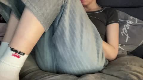 Vicky online show from October 2025 06:50:01 PM